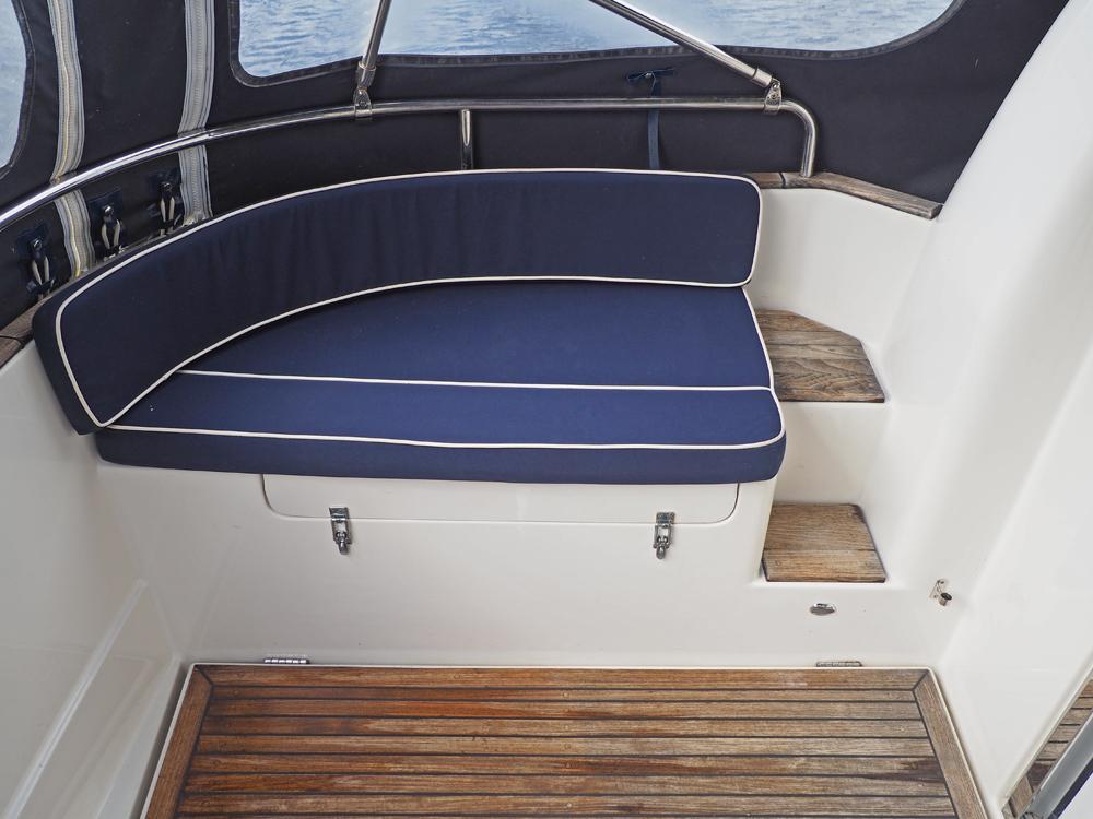 picture Deck equipment